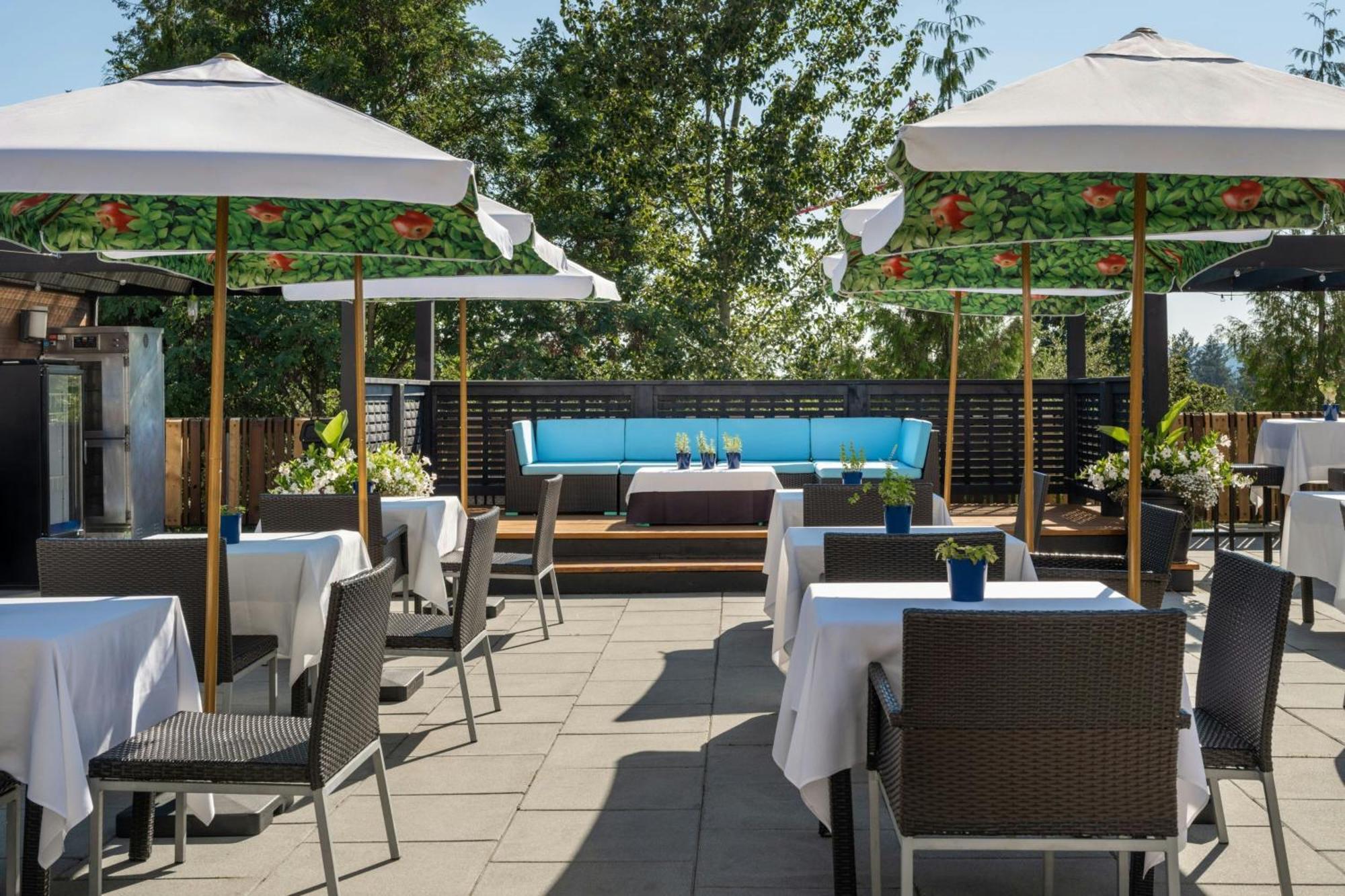 Four Points By Sheraton Victoria Gateway Langford Exterior foto